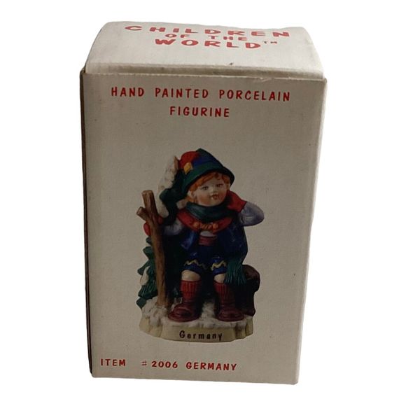 Vintage 2006 RSVP Children Of The World GERMANY Hand Painted Porcelain - Picture 4 of 4